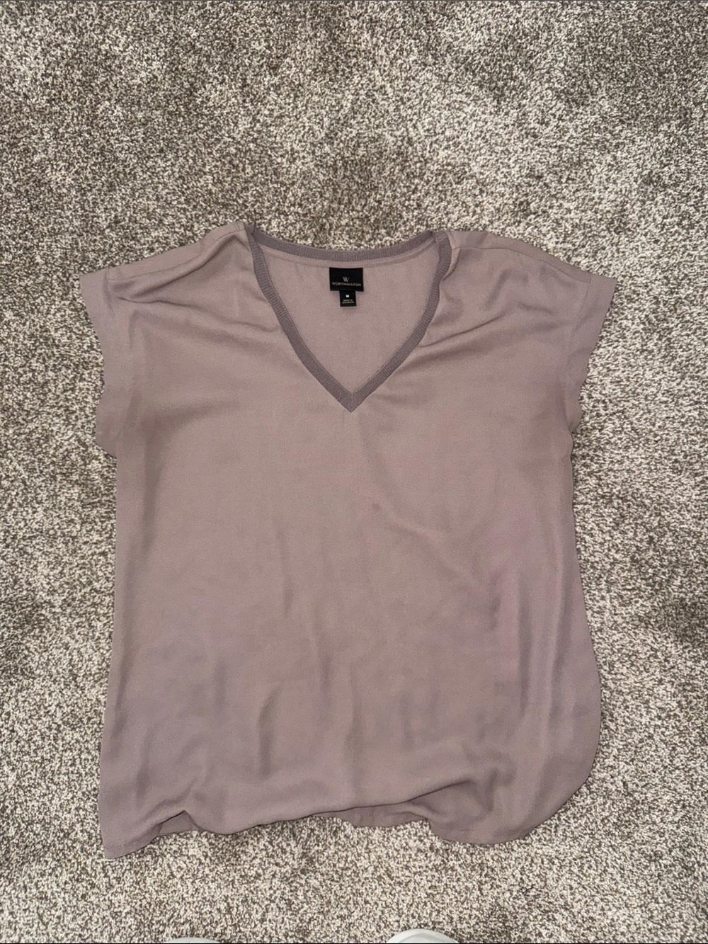 Worthington Taupe V-Neck Short Sleeve Top